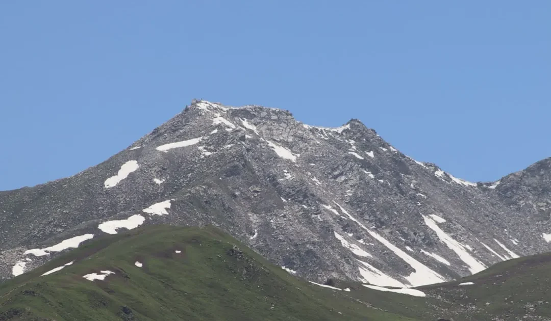 Status Gunung Ile Werung Turun, Aman Wisata Lagi?