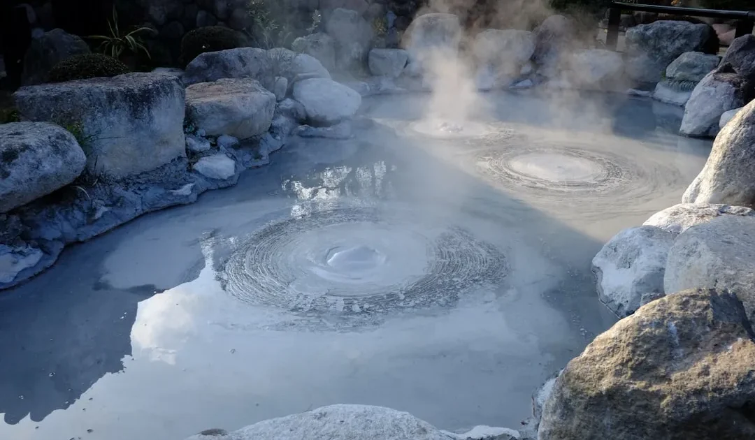 Panduan Pemandian Air Panas di Dieng untuk Menghangatkan Dir