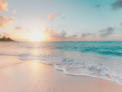 Pantai Jatikontal, Spot Sunset dan Seafood di Purworejo