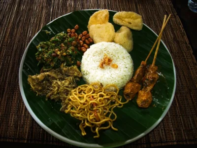 9 Oleh-Oleh Khas Tegal yang Wajib Masuk Tas Kamu