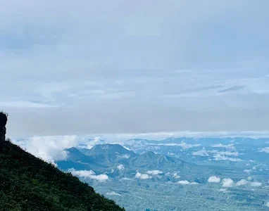 Gunung Burni Telong: Pendakian Cepat di Negeri Awan Gayo