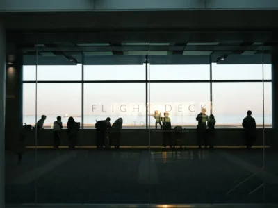 Penerbangan Halim Dialihkan ke Soetta, Harus Gimana?