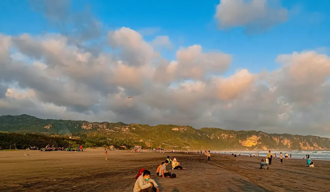7 Pantai Keluarga di Bantul, Alternatif Selain Parangtritis