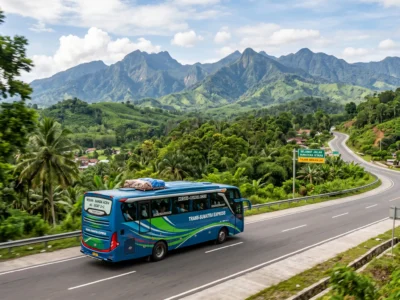 Naik Bus di Sumatra: 5 Kota Seru Buat Roadtrip-an